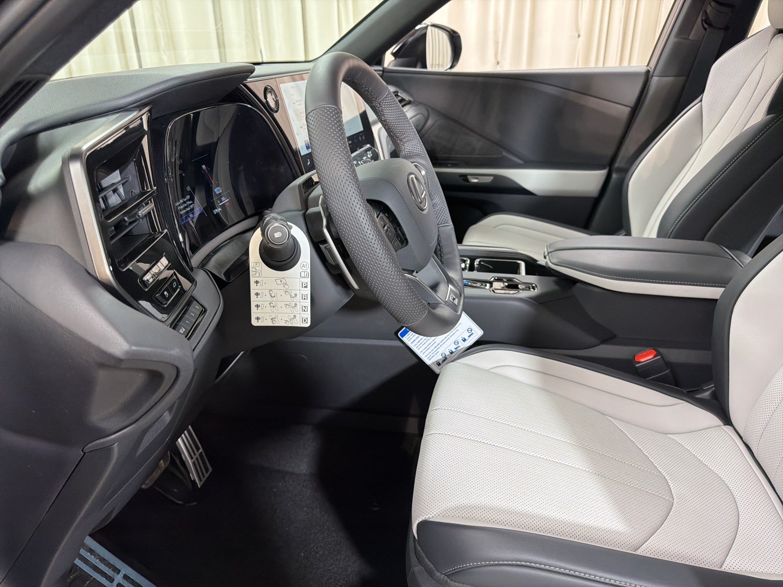 2026 Lexus TX HYBRID TX 500h F SPORT PERFORMANCE PREMIUM AWD