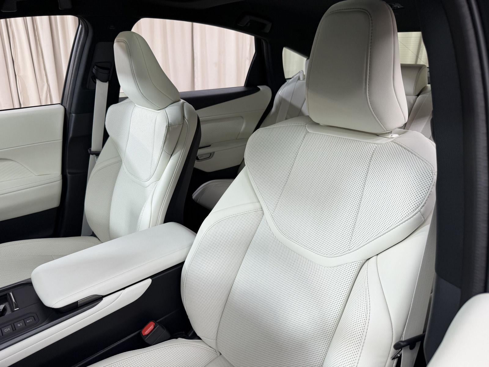 2026 Lexus ES HYBRID ES 350h PREMIUM AWD