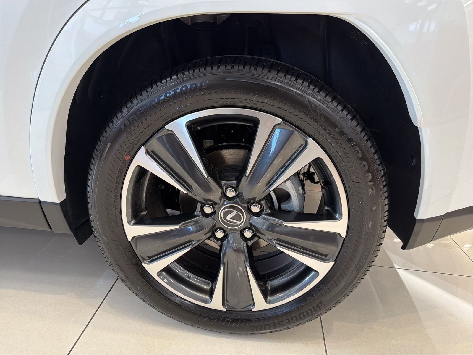 2026 Lexus UX HYBRID UX 300h PREMIUM AWD