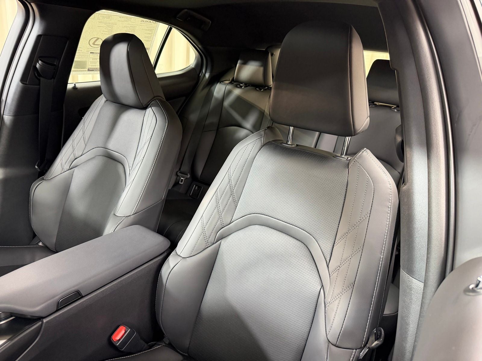 2026 Lexus UX HYBRID UX 300h F SPORT DESIGN AWD