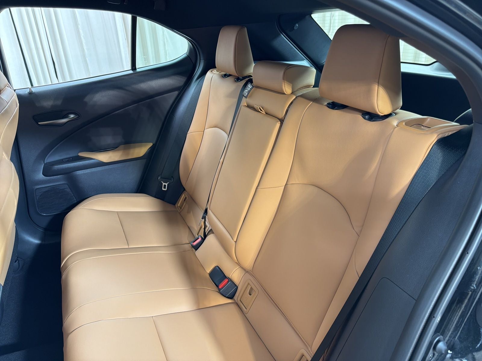 2026 Lexus UX HYBRID UX 300h PREMIUM AWD