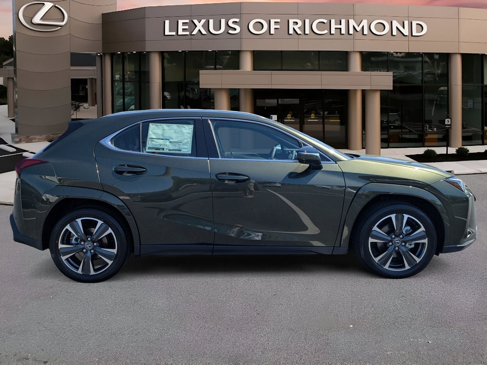 2026 Lexus UX HYBRID UX 300h PREMIUM AWD