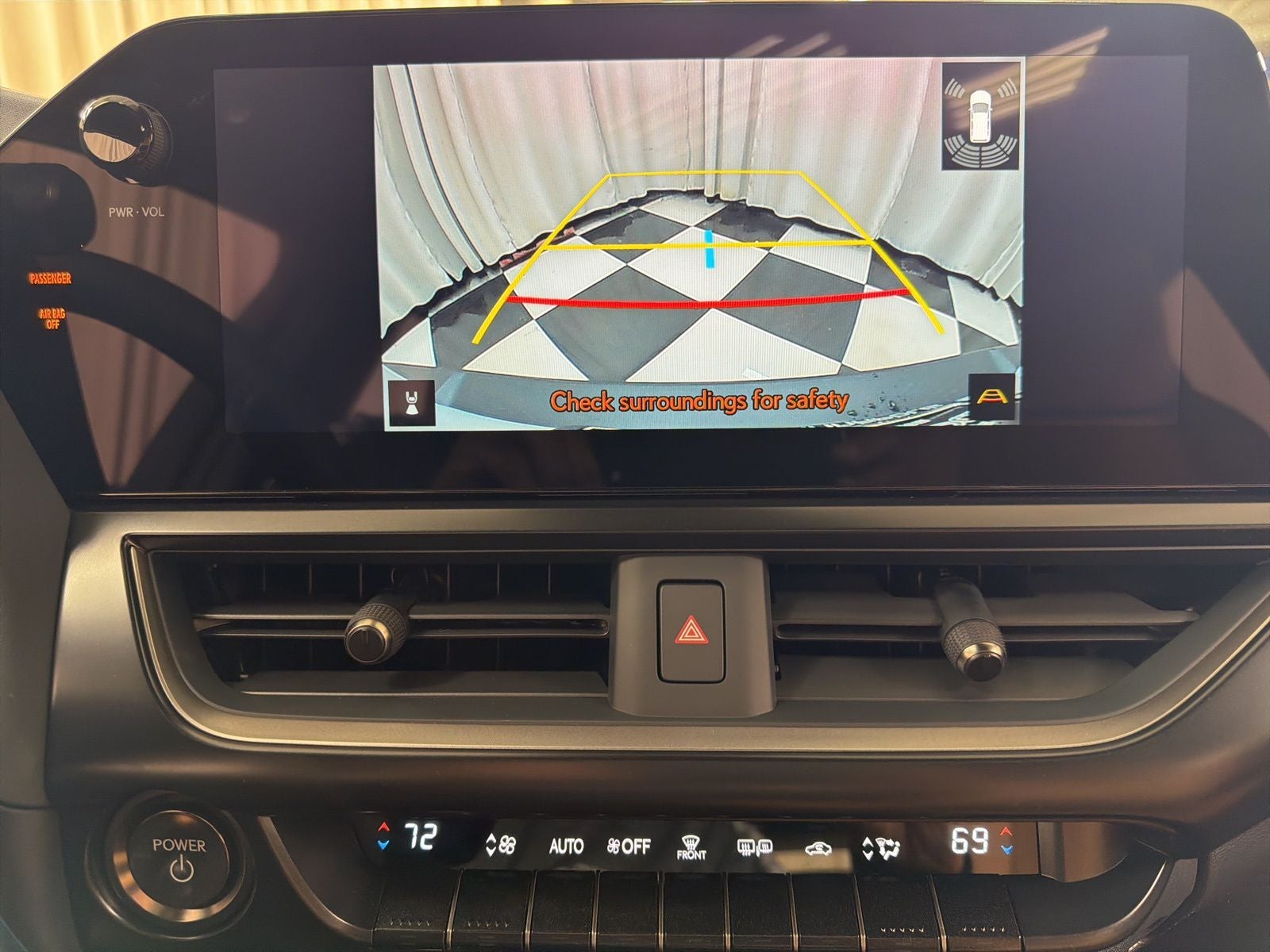 2026 Lexus UX HYBRID UX 300h PREMIUM AWD