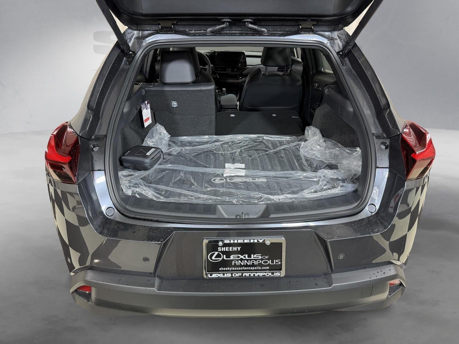 2026 Lexus UX HYBRID UX 300h PREMIUM AWD