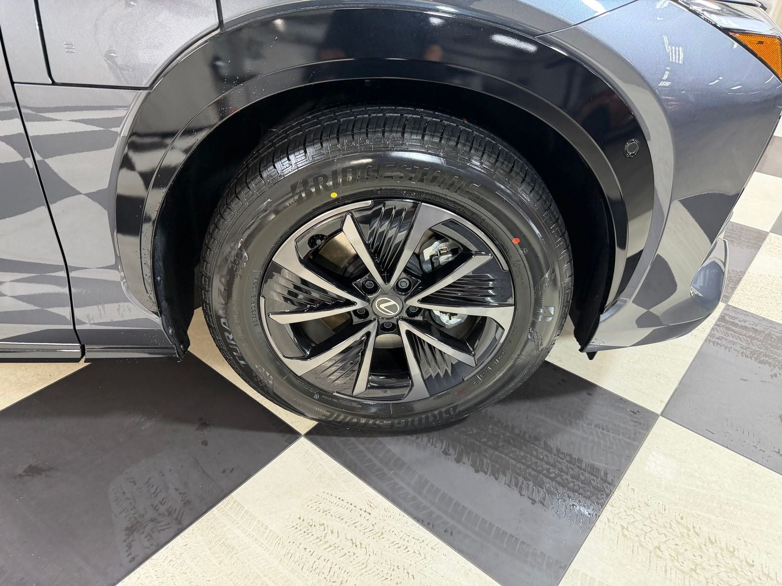 2026 Lexus RZ 450e PREMIUM AWD