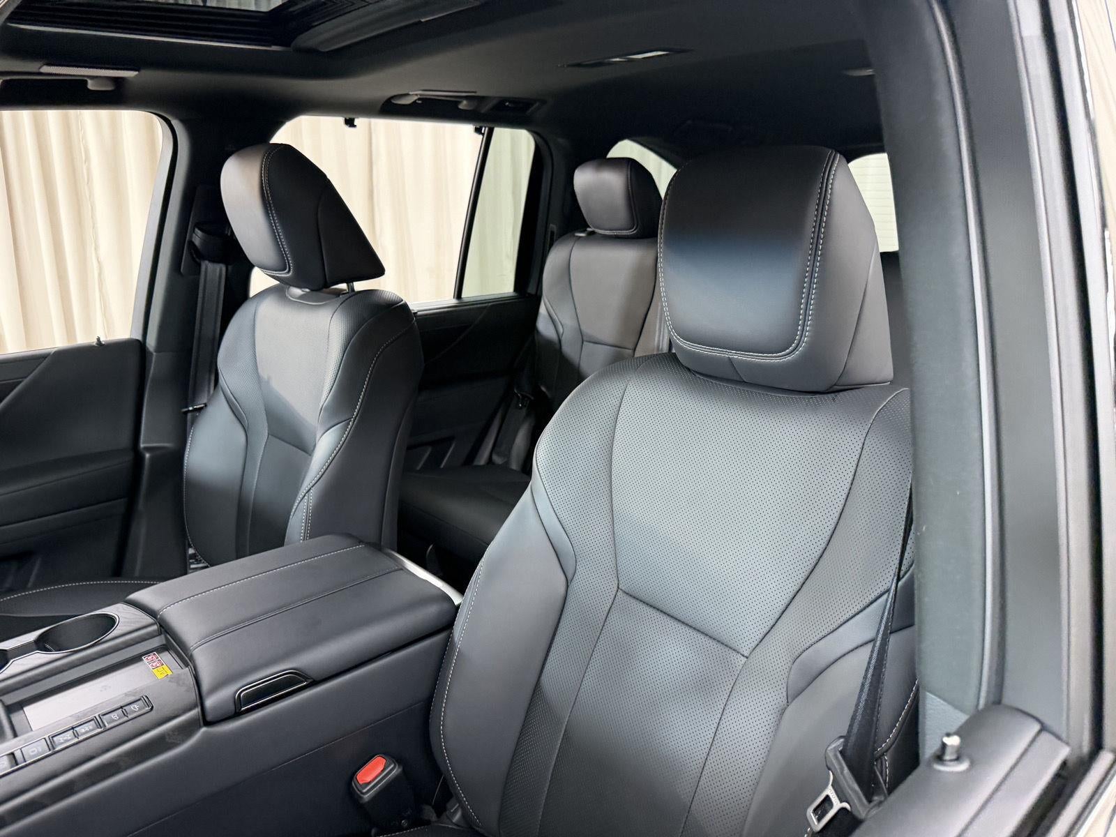 2026 Lexus LX HYBRID LX 700h LUXURY