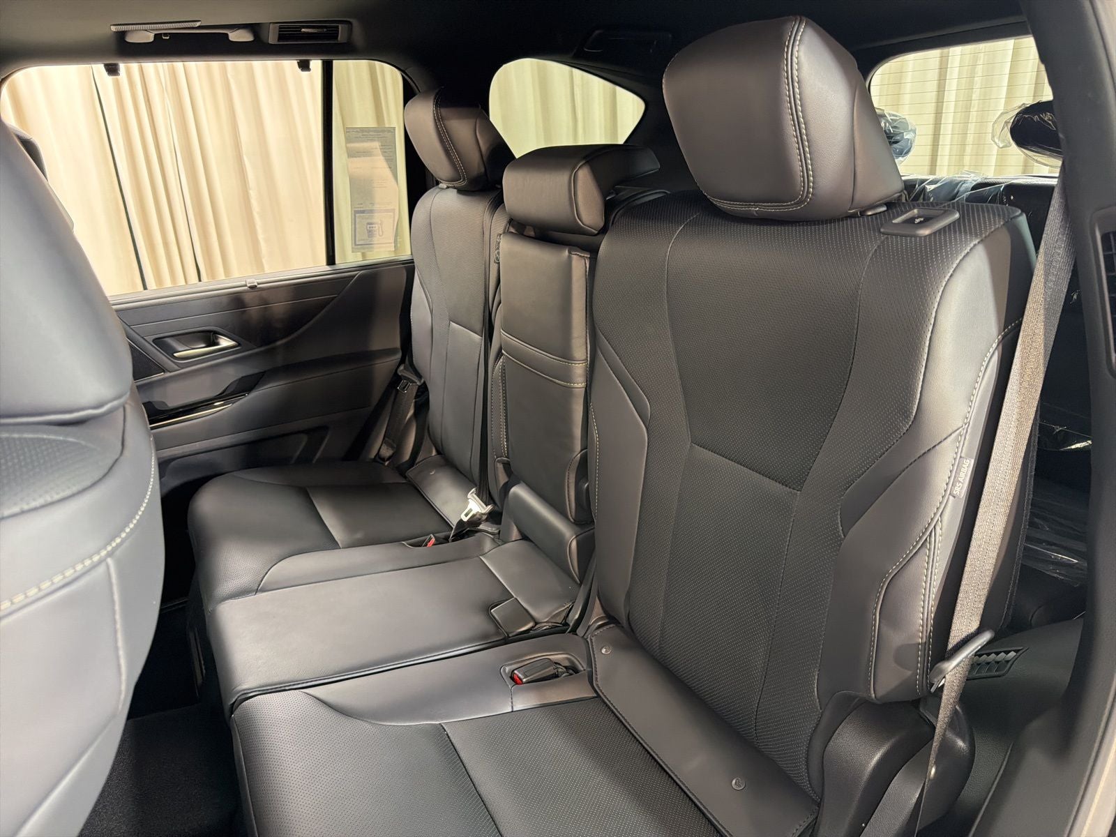2026 Lexus LX HYBRID LX 700h LUXURY