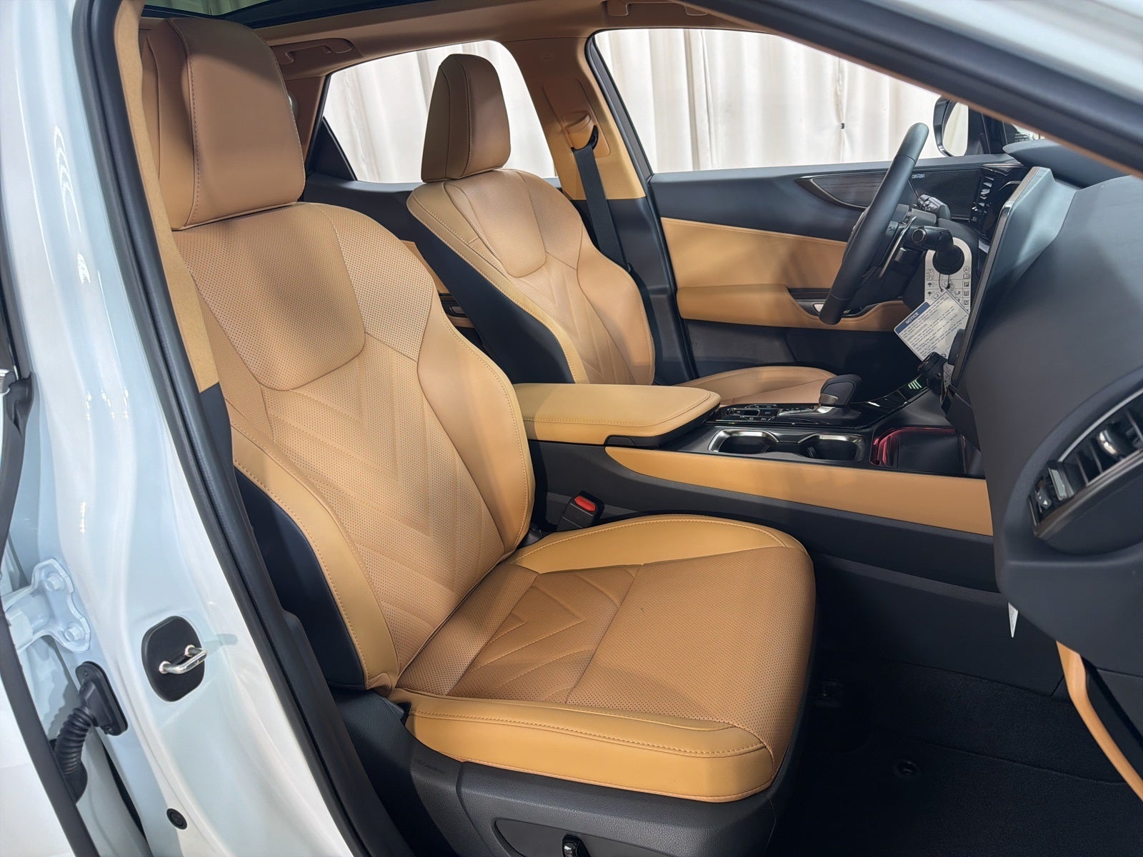 2026 Lexus NX PLUG-IN HYBRID ELECTRIC VEHICLE NX 450h+ LUXURY AWD