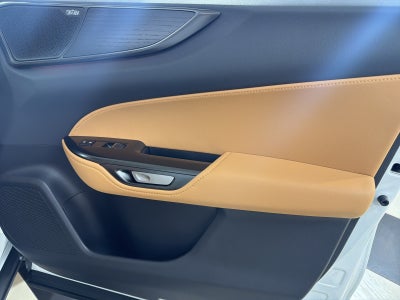 2026 Lexus NX PLUG-IN HYBRID ELECTRIC VEHICLE NX 450h+ LUXURY AWD