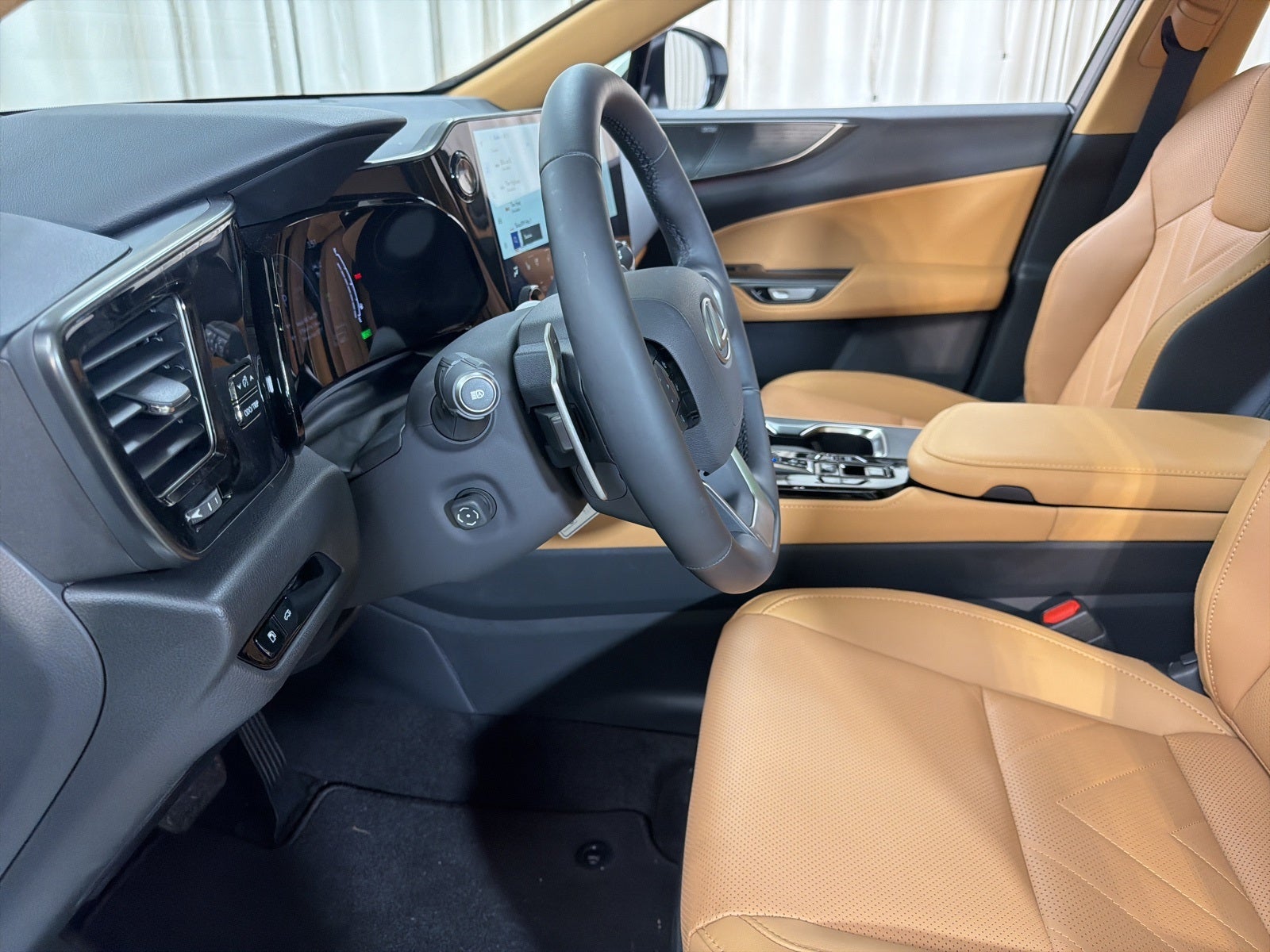 2026 Lexus NX PLUG-IN HYBRID ELECTRIC VEHICLE NX 450h+ LUXURY AWD