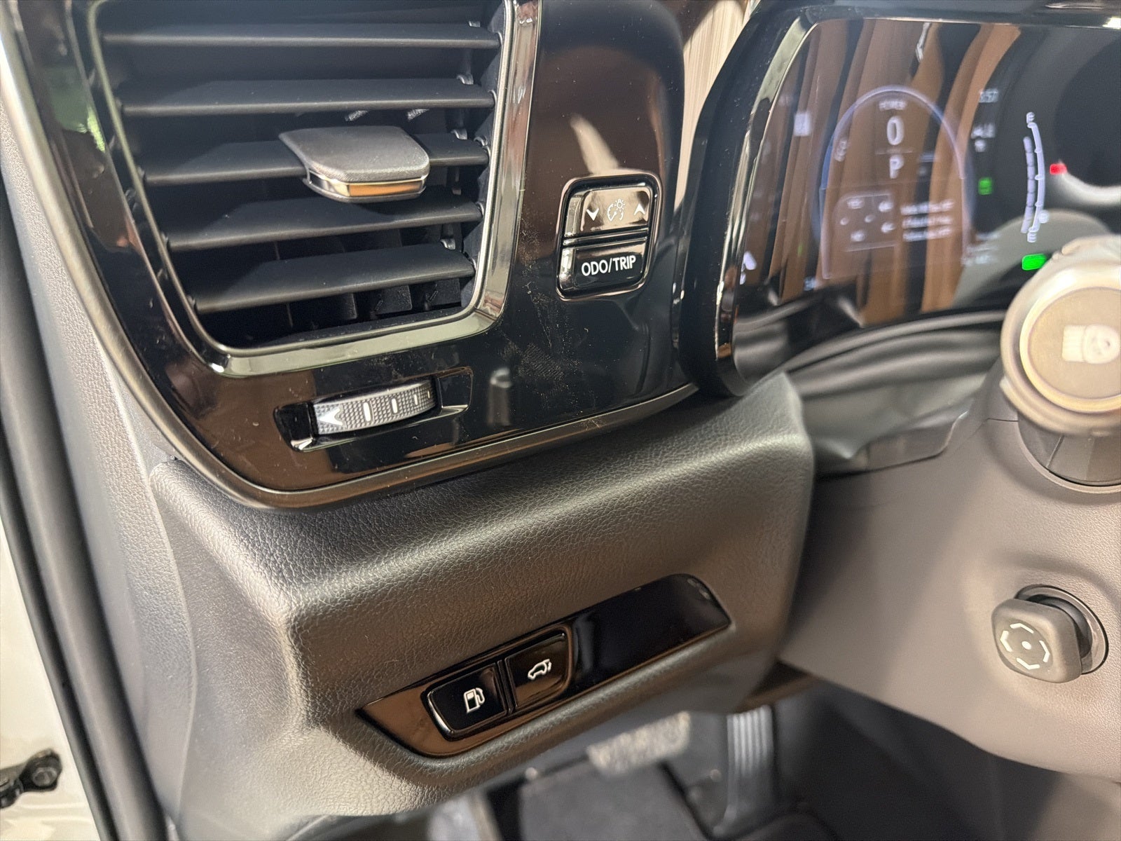 2026 Lexus NX PLUG-IN HYBRID ELECTRIC VEHICLE NX 450h+ LUXURY AWD