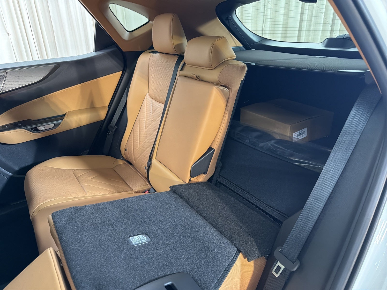 2026 Lexus NX PLUG-IN HYBRID ELECTRIC VEHICLE NX 450h+ LUXURY AWD