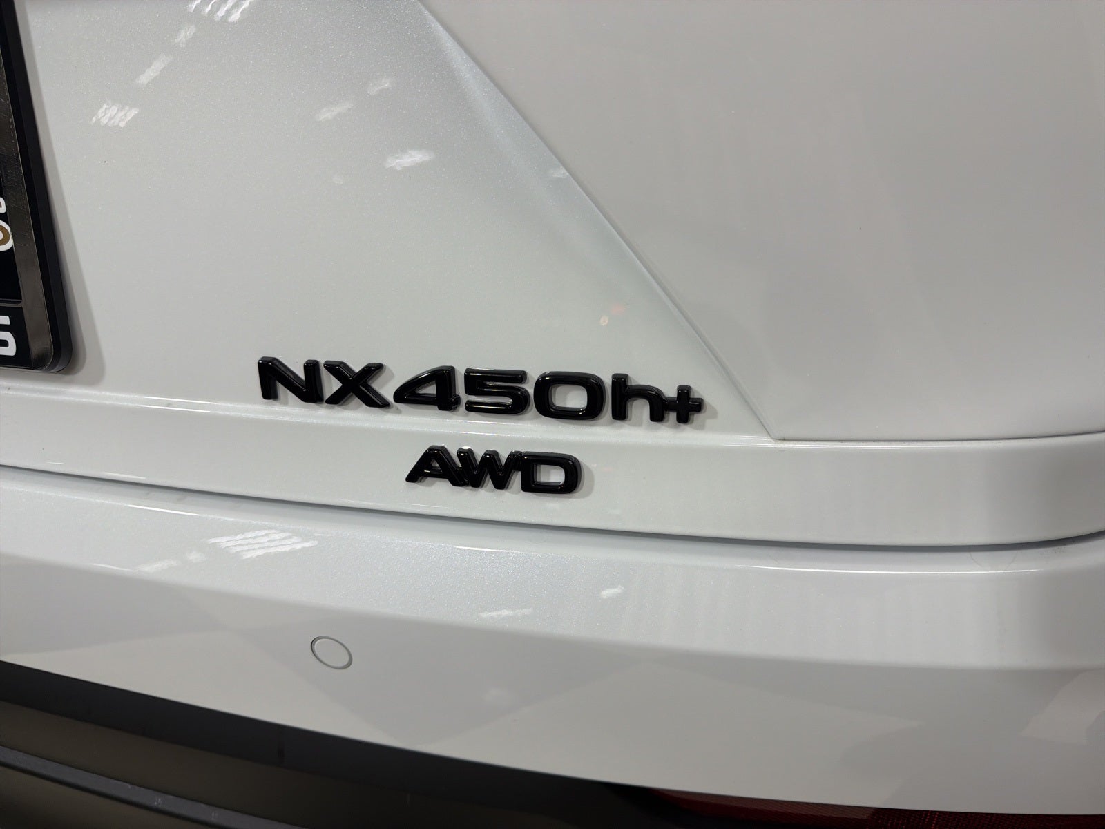 2026 Lexus NX PLUG-IN HYBRID ELECTRIC VEHICLE NX 450h+ LUXURY AWD