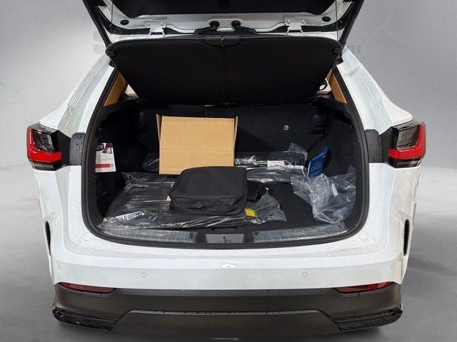 2026 Lexus NX PLUG-IN HYBRID ELECTRIC VEHICLE NX 450h+ LUXURY AWD