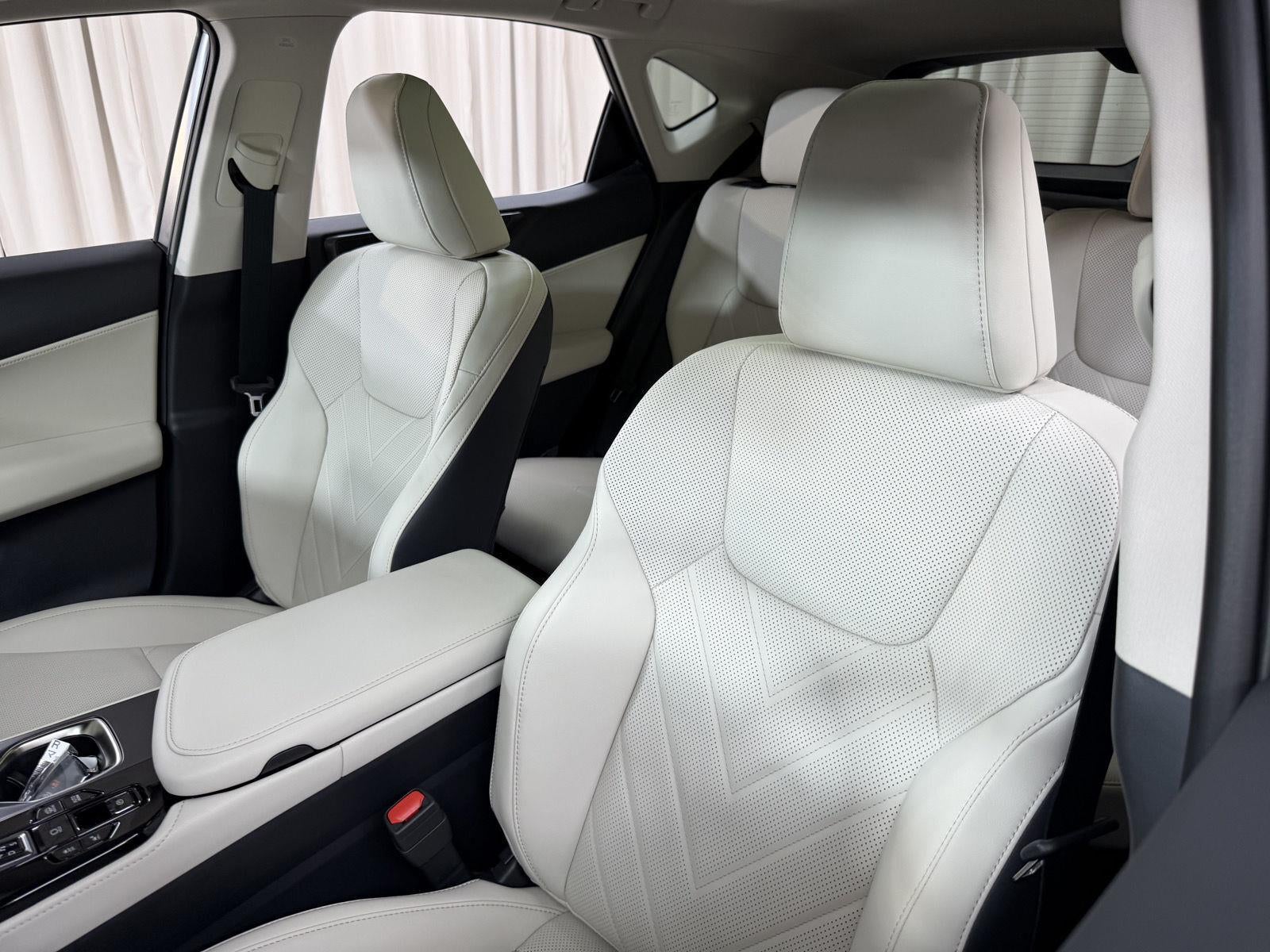 2026 Lexus NX PLUG-IN HYBRID ELECTRIC VEHICLE NX 450h+ LUXURY AWD