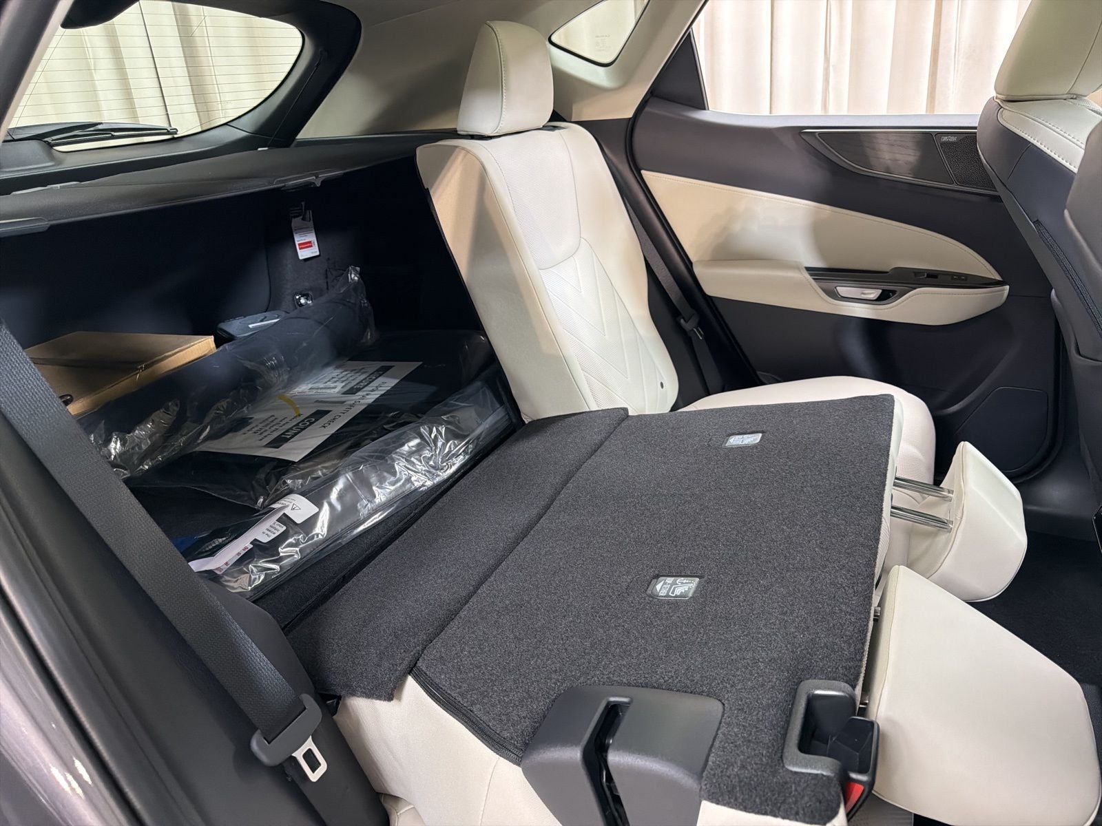 2026 Lexus NX PLUG-IN HYBRID ELECTRIC VEHICLE NX 450h+ LUXURY AWD