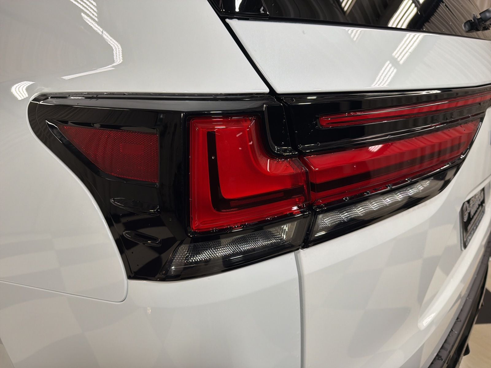 2026 Lexus LX HYBRID LX 700h F SPORT HANDLING