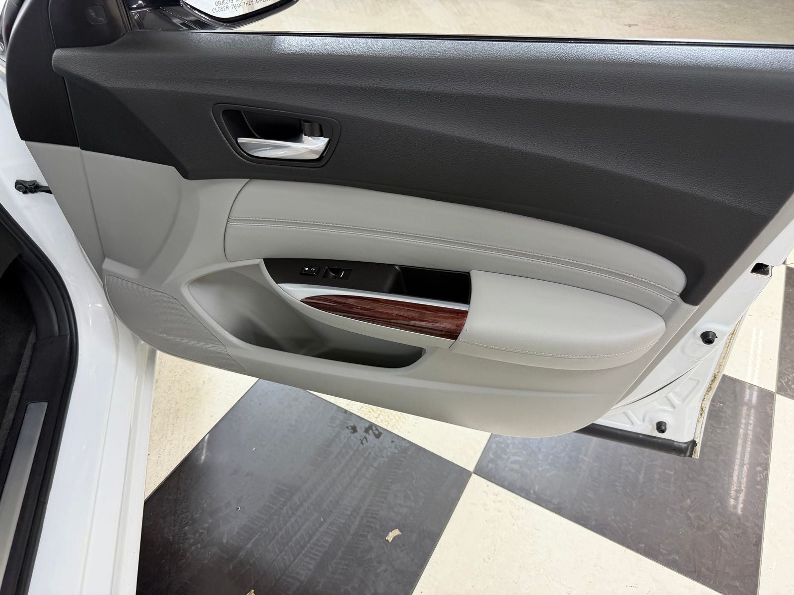 2017 Acura TLX 2.4L Base
