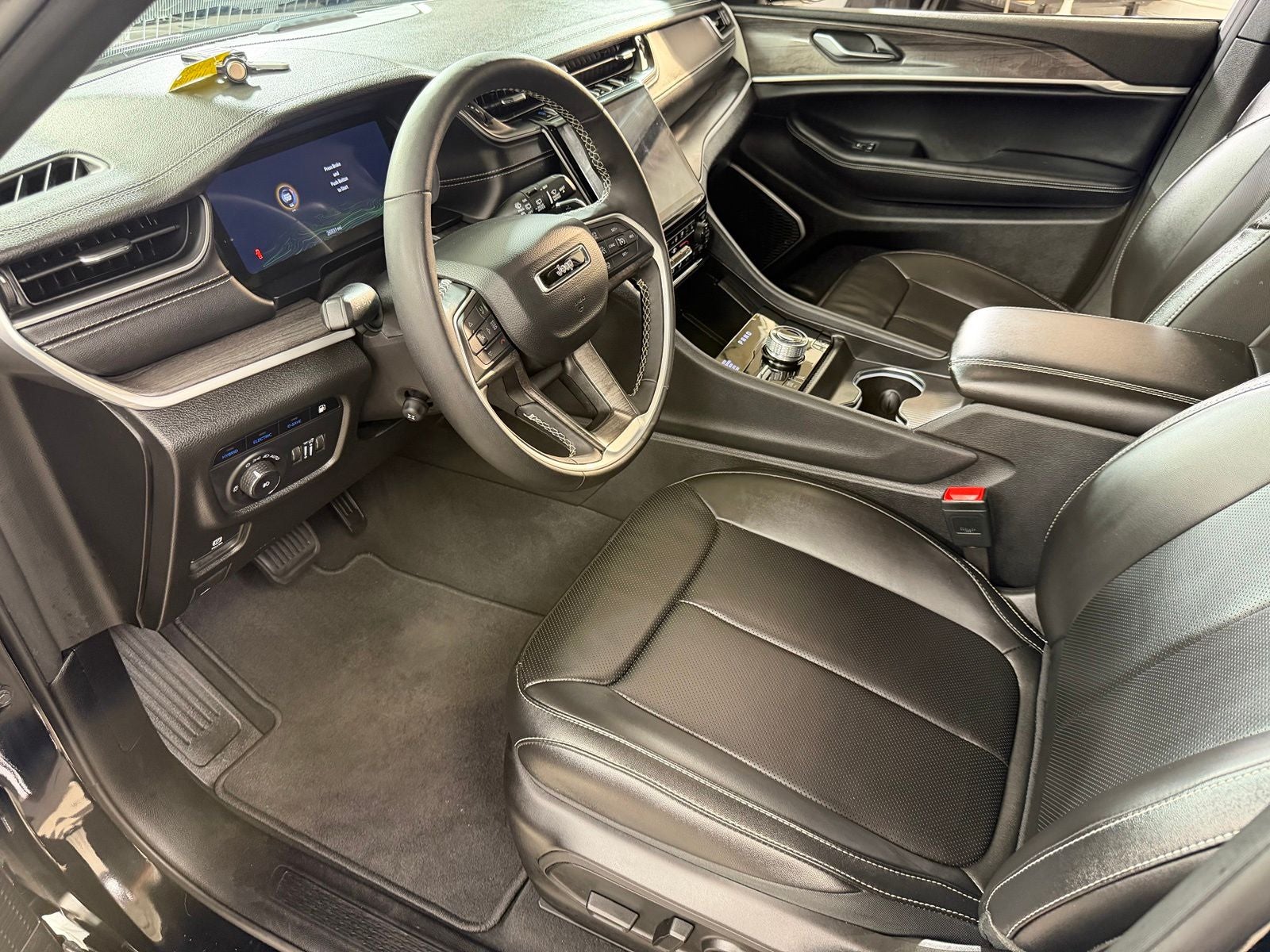 2025 Jeep Grand Cherokee 4xe