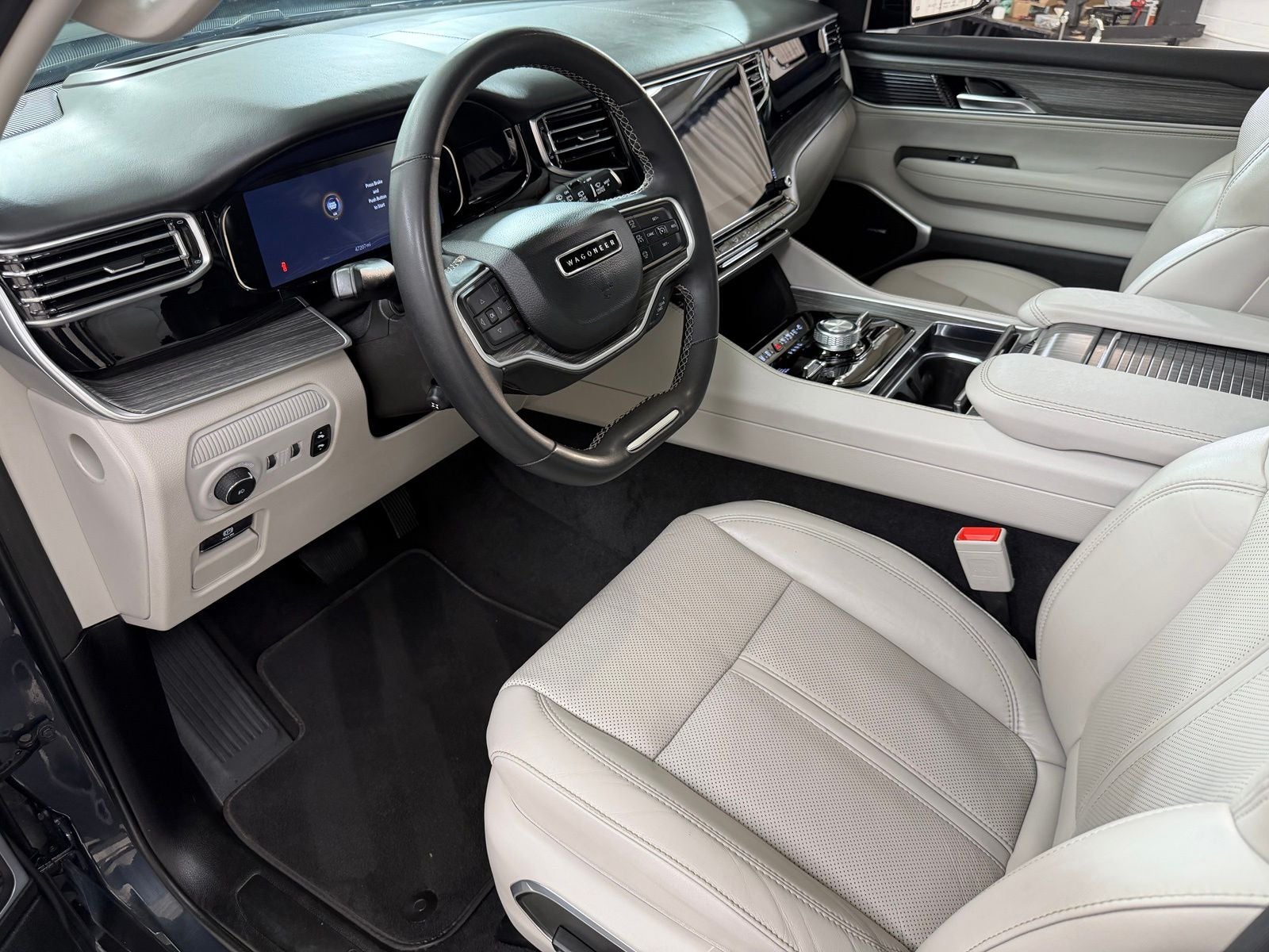 2023 Jeep Wagoneer Series II