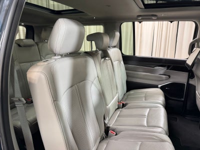2023 Jeep Wagoneer Series II