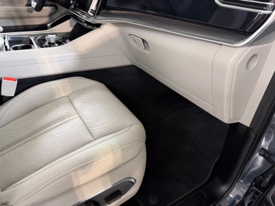 2023 Jeep Wagoneer Series II