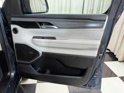 2023 Jeep Wagoneer Series II