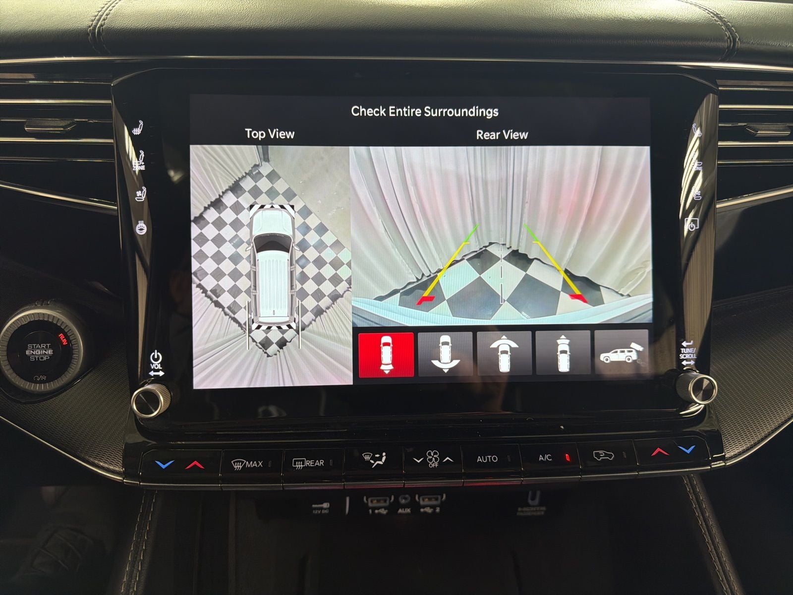 2024 Jeep Grand Wagoneer Series II - Photo 46