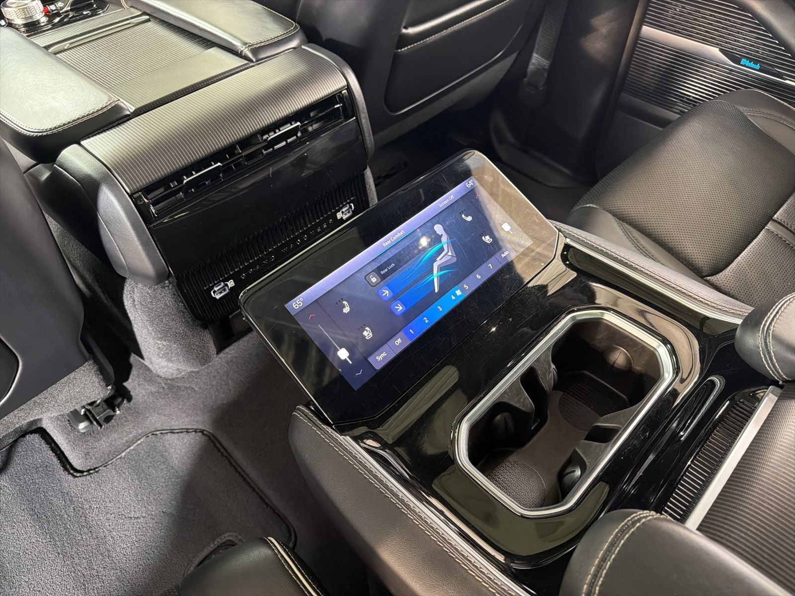 2024 Jeep Grand Wagoneer Series II - Photo 55