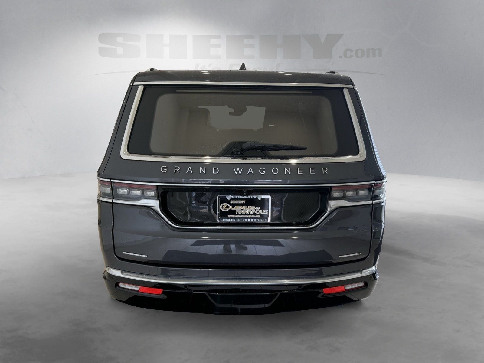 2022 Jeep Grand Wagoneer Series III