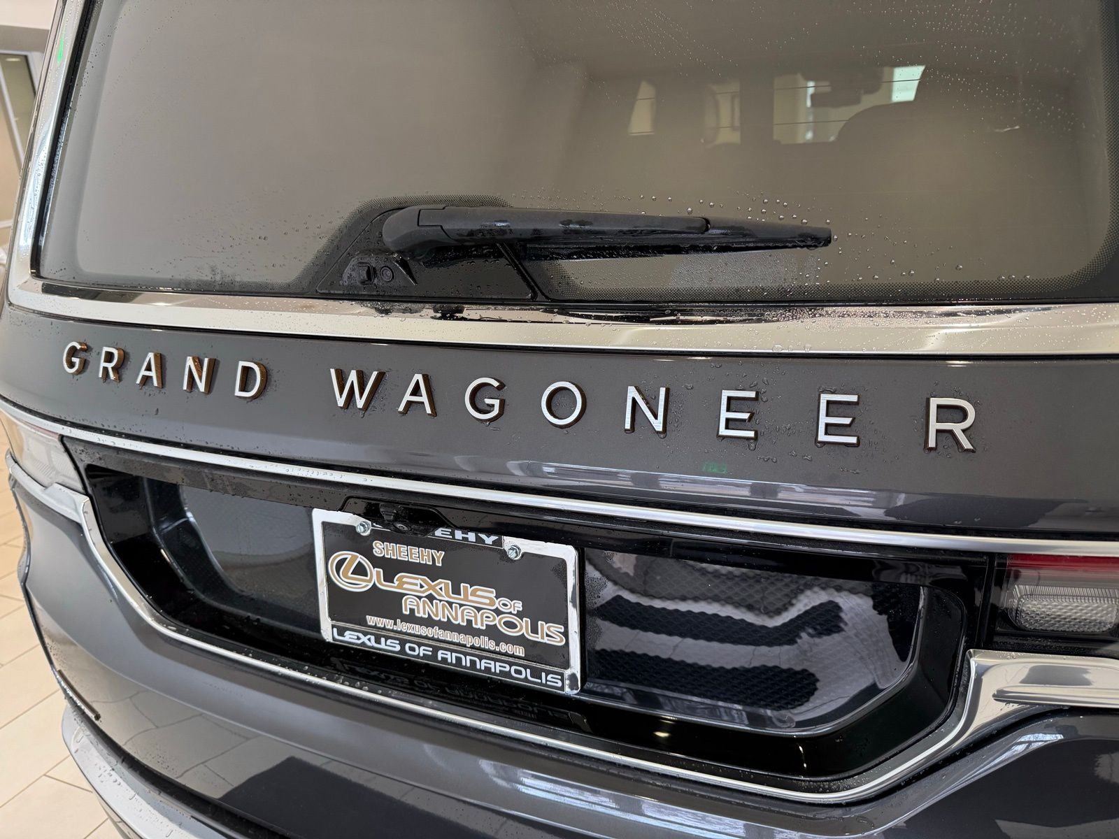 2022 Jeep Grand Wagoneer Series III