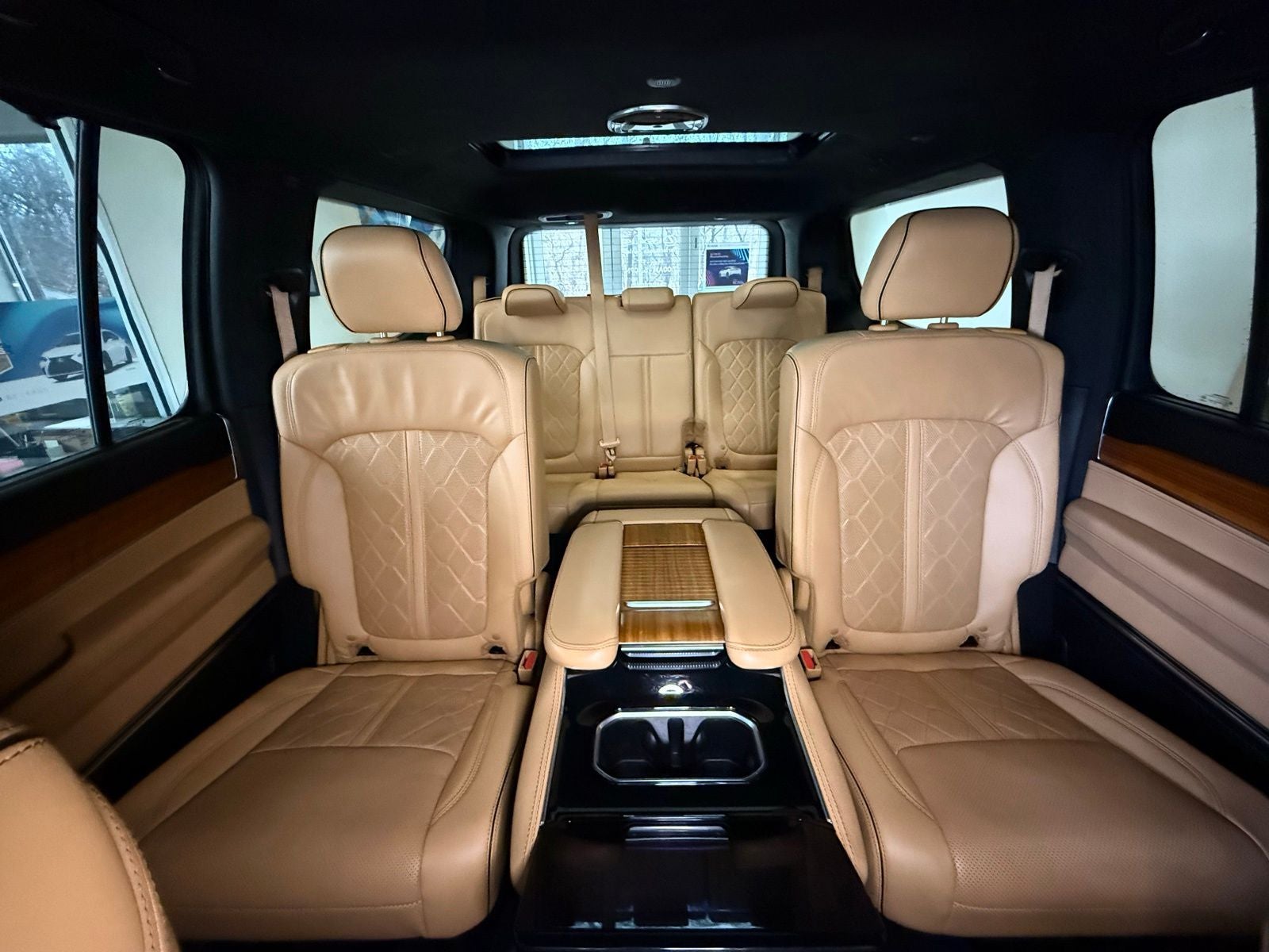 2022 Jeep Grand Wagoneer Series III