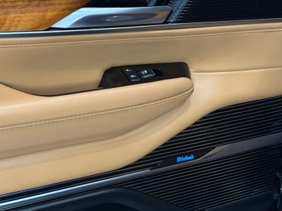 2022 Jeep Grand Wagoneer Series III