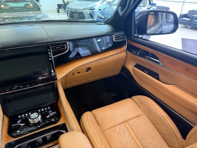 2022 Jeep Grand Wagoneer Series III