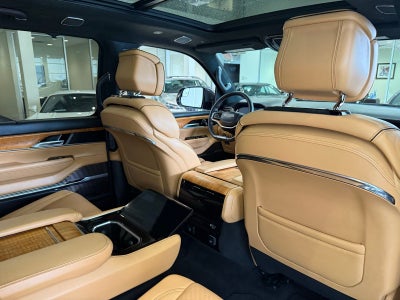 2022 Jeep Grand Wagoneer Series III