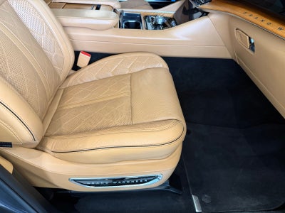 2022 Jeep Grand Wagoneer Series III