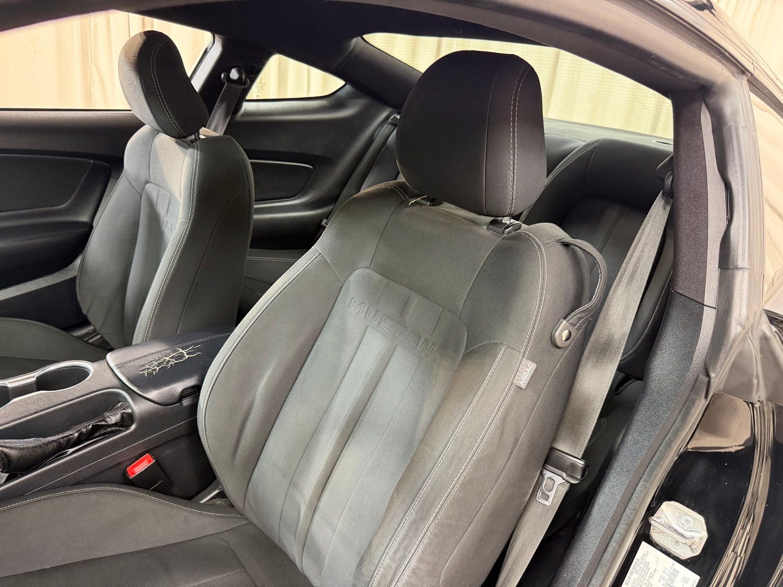 2018 Ford Mustang EcoBoost