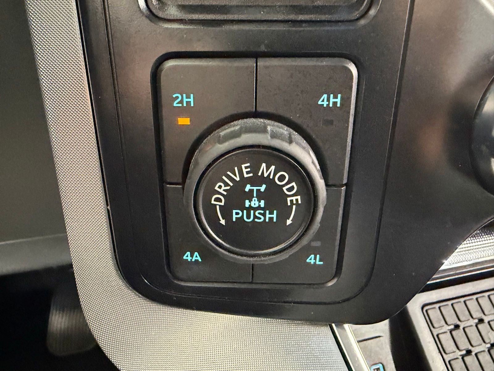 2023 Ford F-150 Limited - Photo 22
