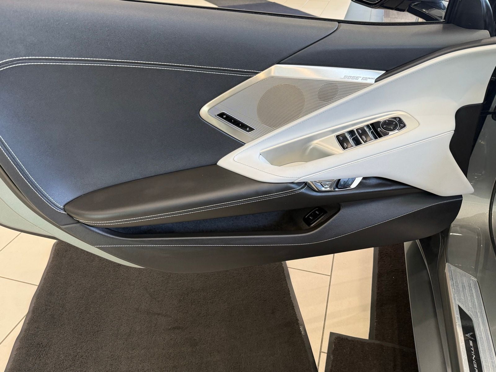2024 Chevrolet Corvette Stingray 2LT