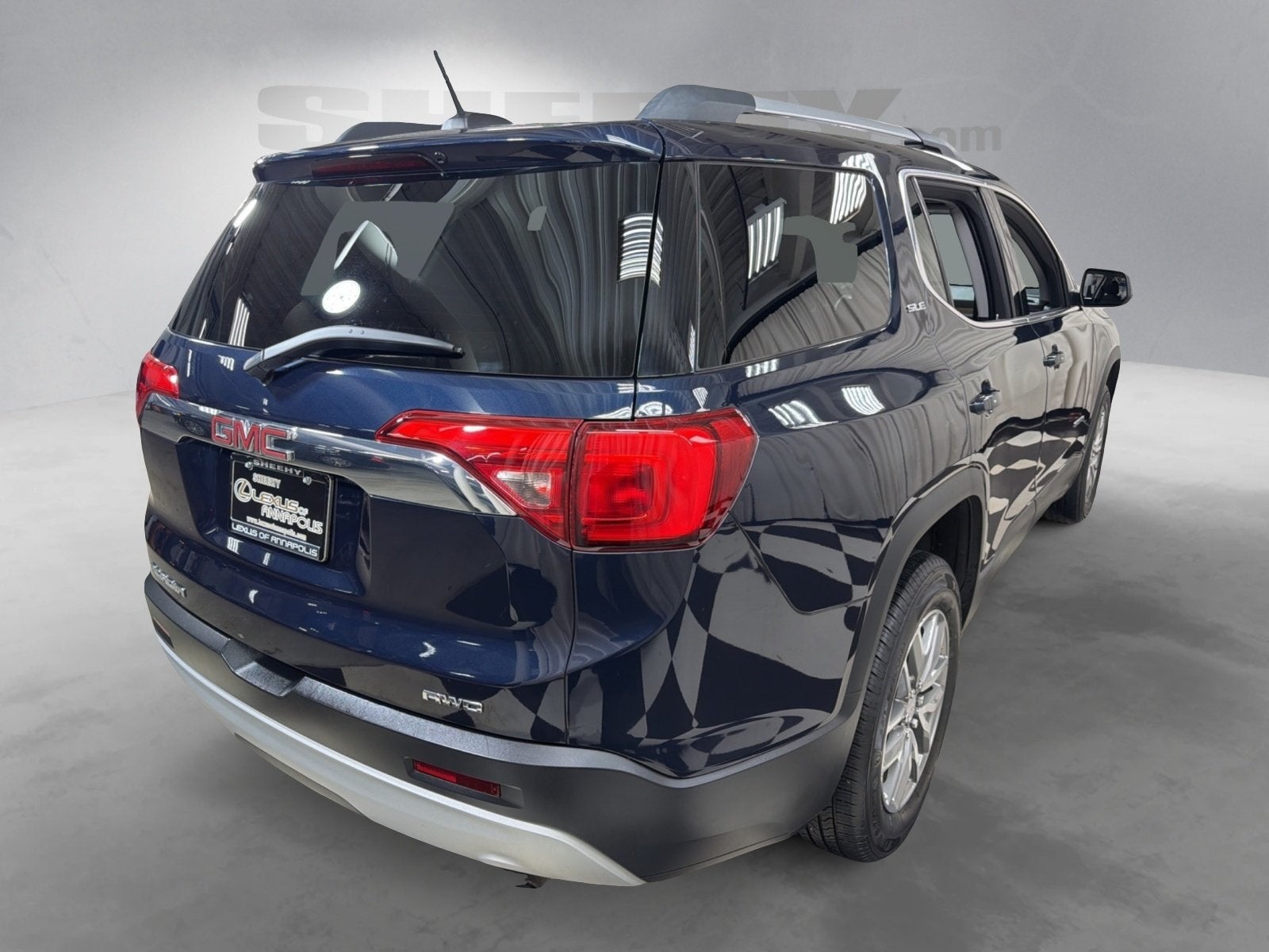 2017 GMC Acadia SLE-2