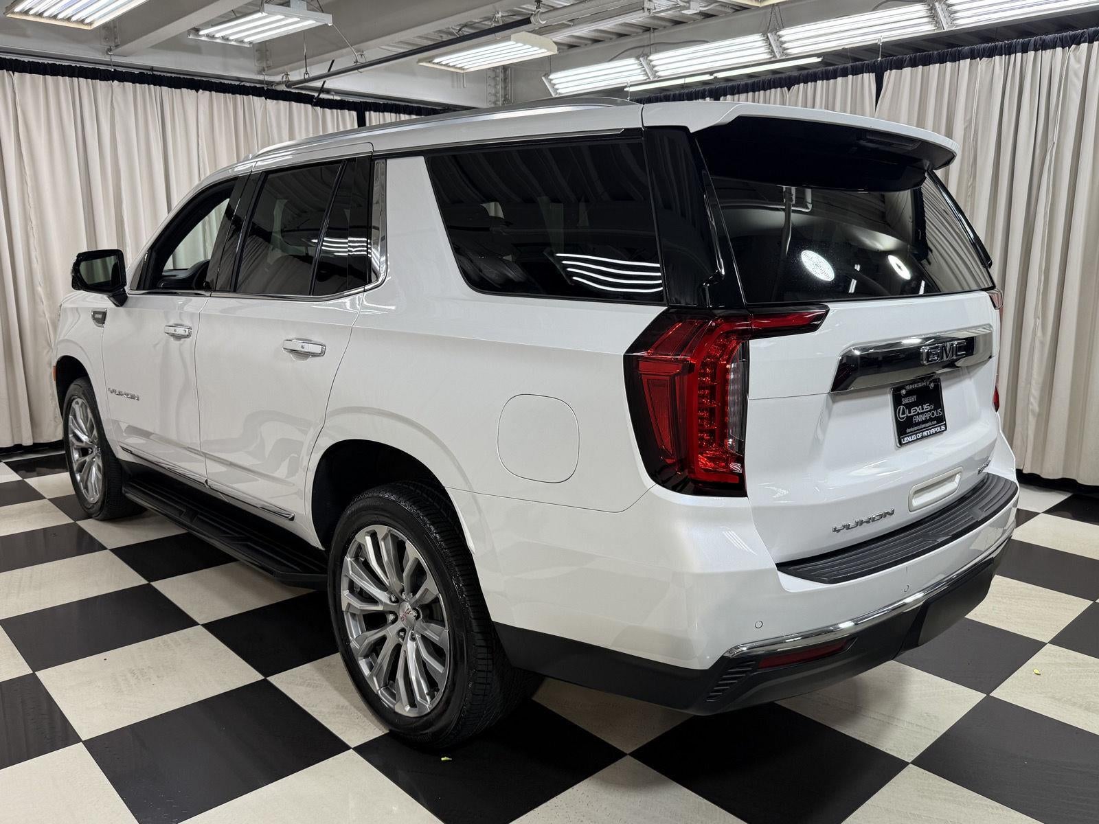 2021 GMC Yukon SLT