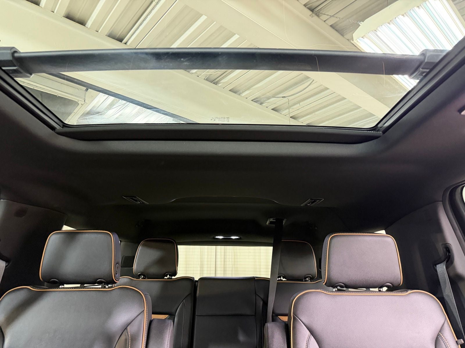 2023 GMC Yukon XL AT4