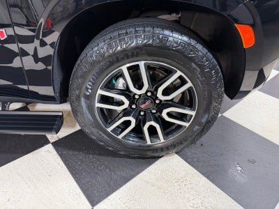 2023 GMC Yukon XL AT4