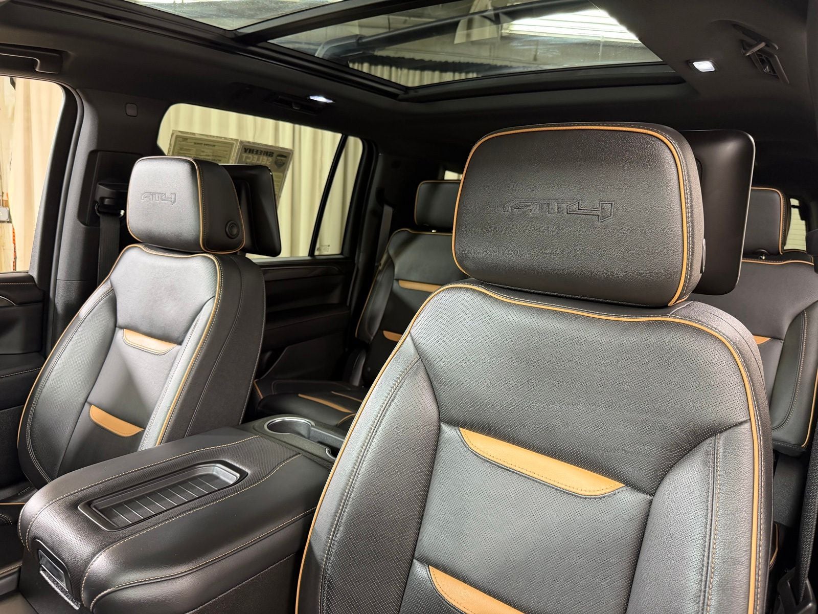2023 GMC Yukon XL AT4
