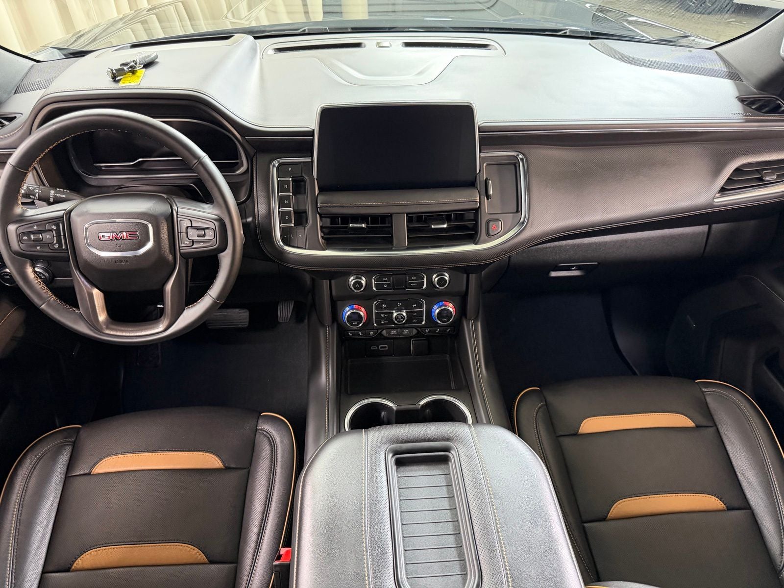 2023 GMC Yukon XL AT4