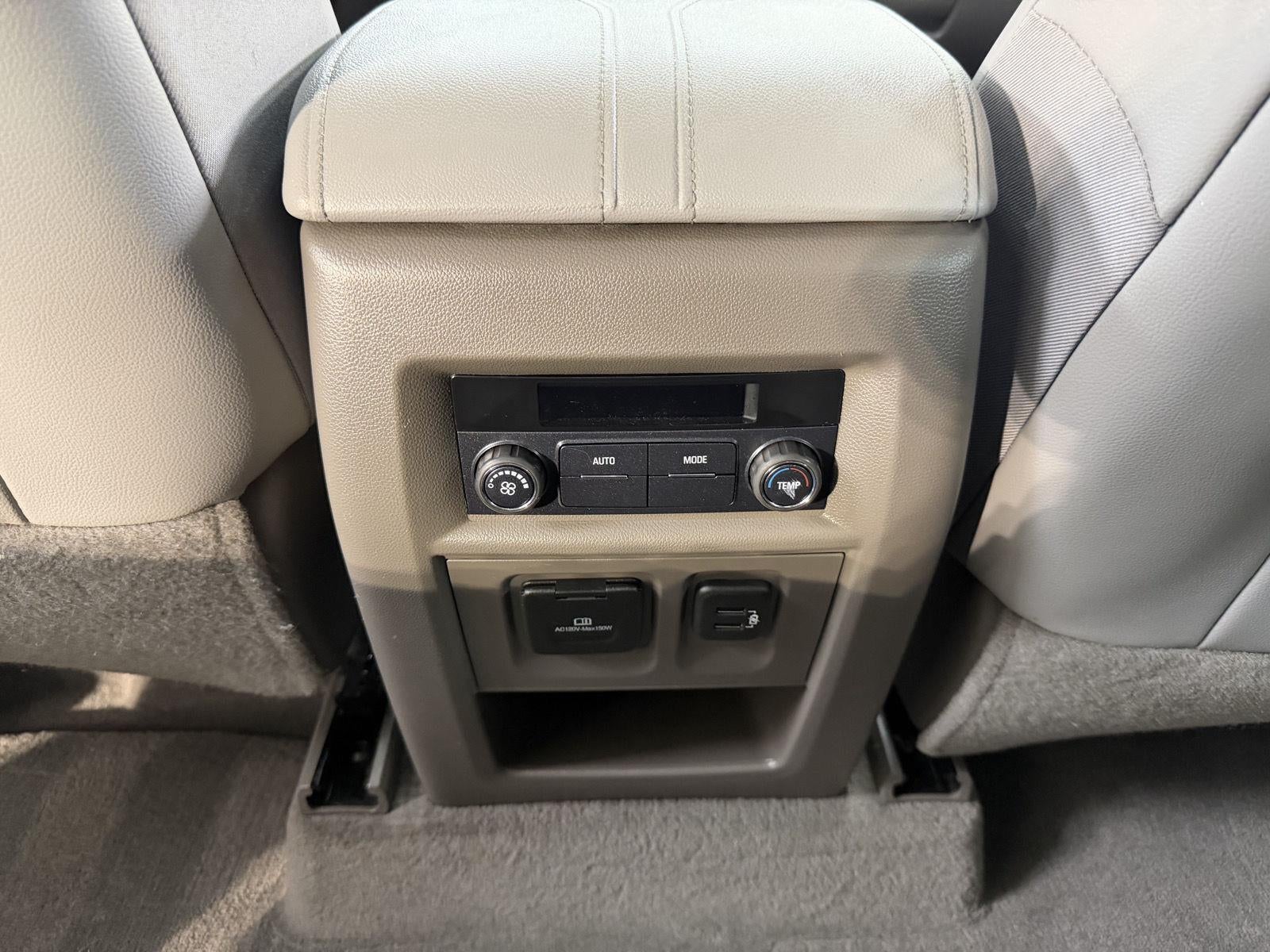 2018 Chevrolet Traverse LT Leather