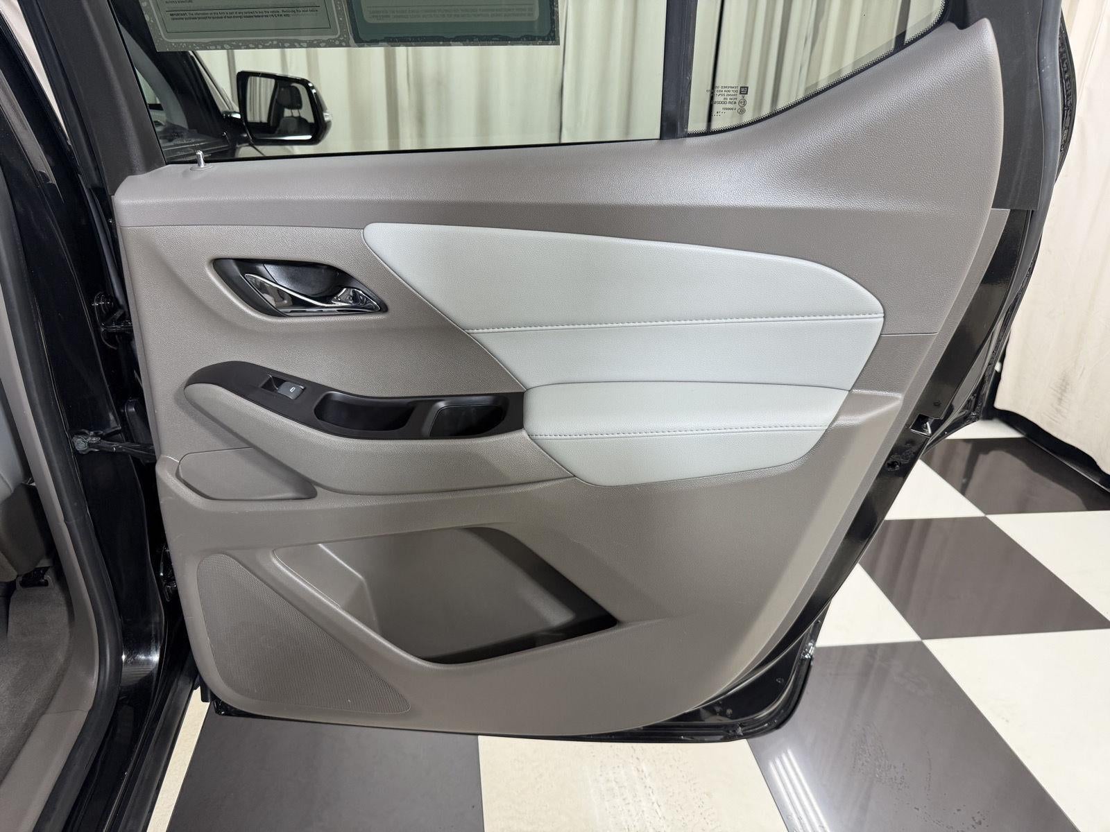 2018 Chevrolet Traverse LT Leather
