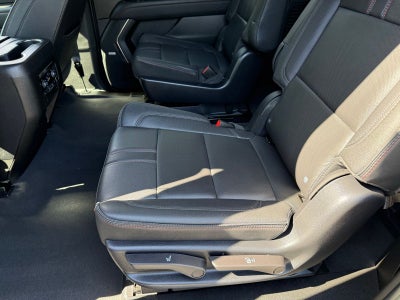 2025 Chevrolet Suburban RST