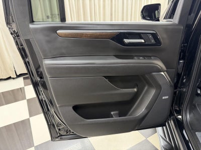 2025 Chevrolet Suburban High Country