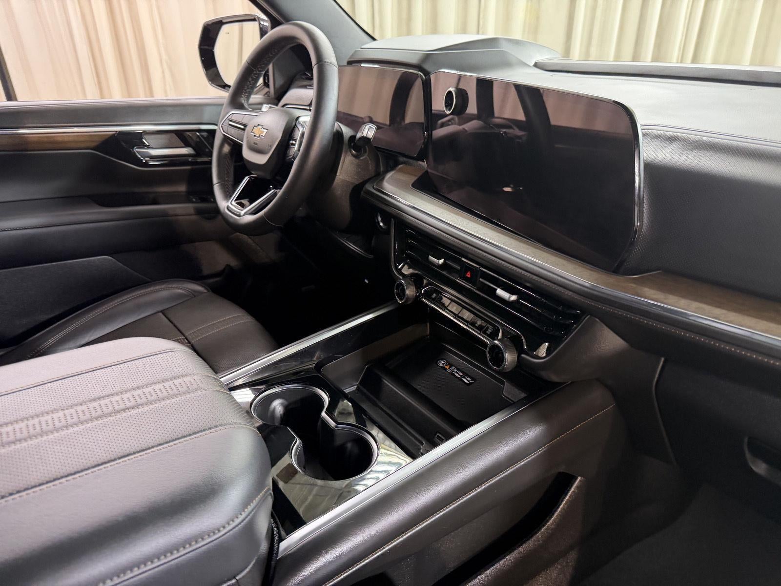 2025 Chevrolet Suburban High Country